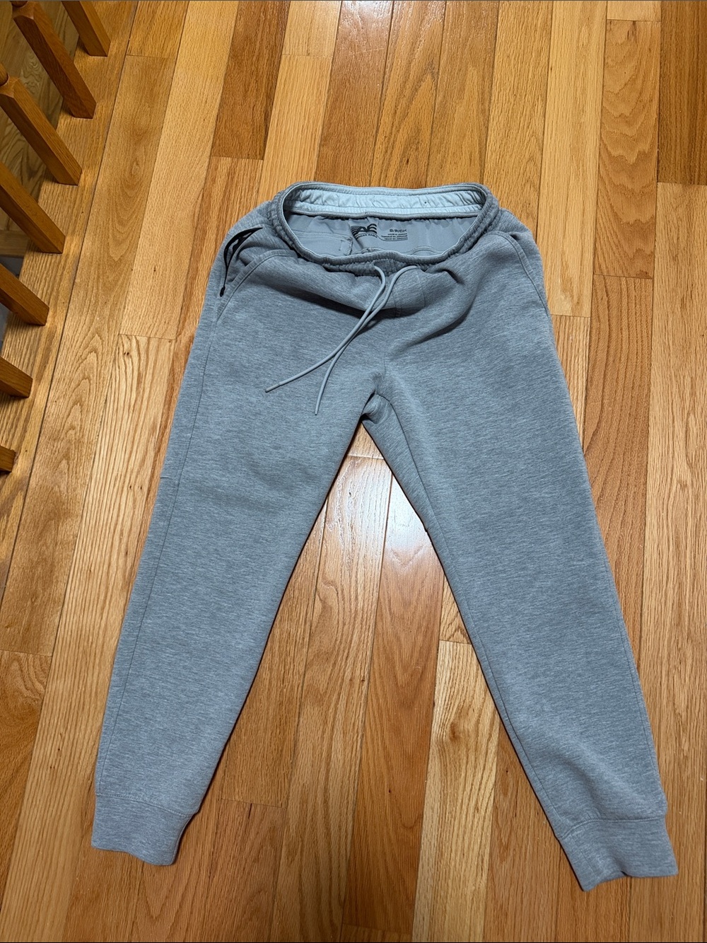 American Eagle Outfitters Gray Men's Jogger Sweatpants
